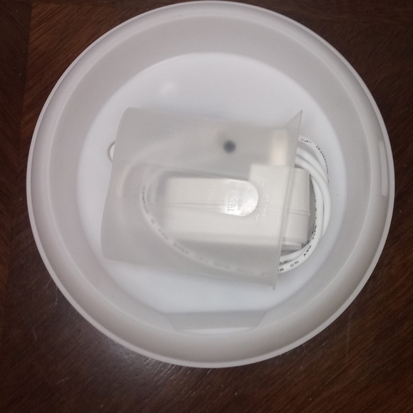 Essential Oil Diffuser - Picture 4 of 6